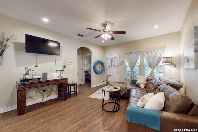 Image 4 of 37 For 1118 Lonesome