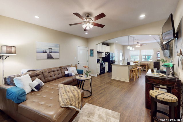 Image 6 of 37 For 1118 Lonesome