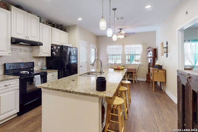 Image 9 of 37 For 1118 Lonesome