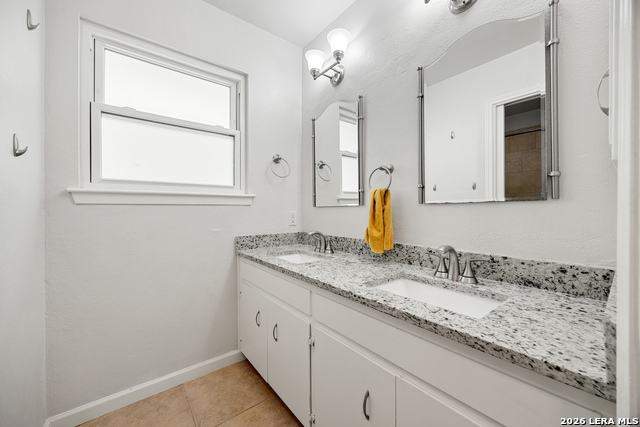 Image 30 of 43 For 2037 Windy Trl