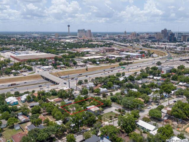 Image 2 of 4 For 1622 Pine  