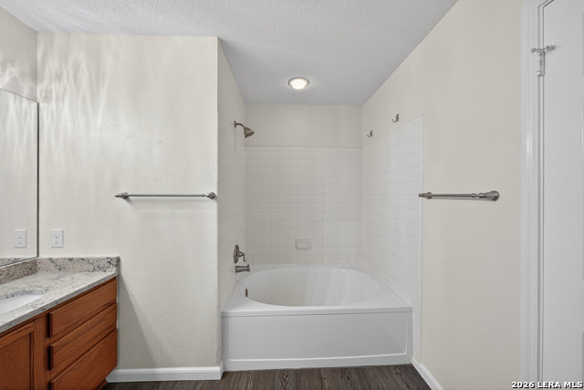 Image 25 of 33 For 8614 Running Quail