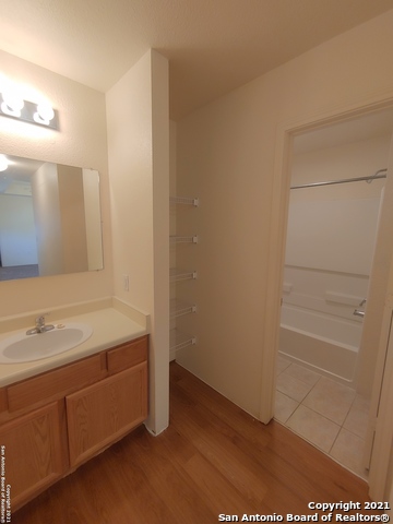 Image 15 of 17 For 9016 Maverick Draw