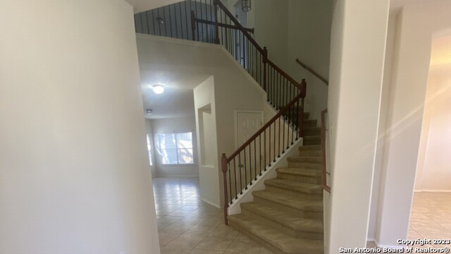 Image 4 of 20 For 823 Point Cove