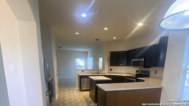 Image 9 of 20 For 823 Point Cove