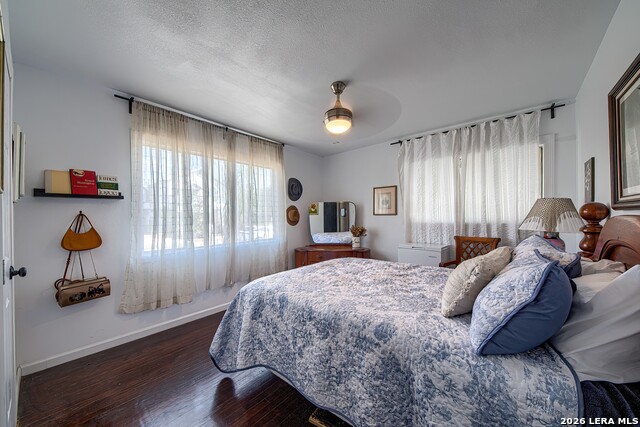 Image 14 of 25 For 1422 Santa Monica