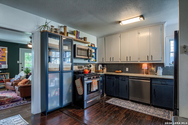 Image 4 of 25 For 1422 Santa Monica