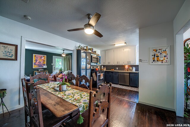 Image 5 of 25 For 1422 Santa Monica