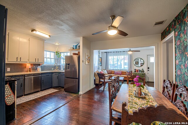 Image 6 of 25 For 1422 Santa Monica