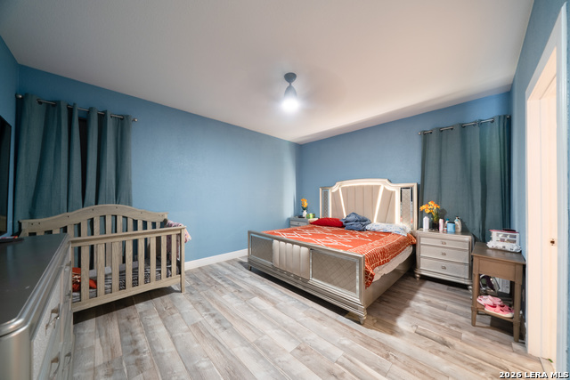 Image 5 of 14 For 5209 Irola Dr