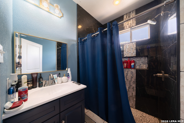 Image 7 of 14 For 5209 Irola Dr