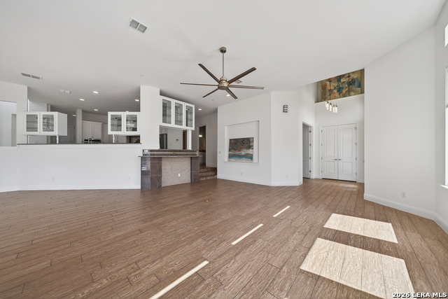 Image 14 of 40 For 505 Persimmon