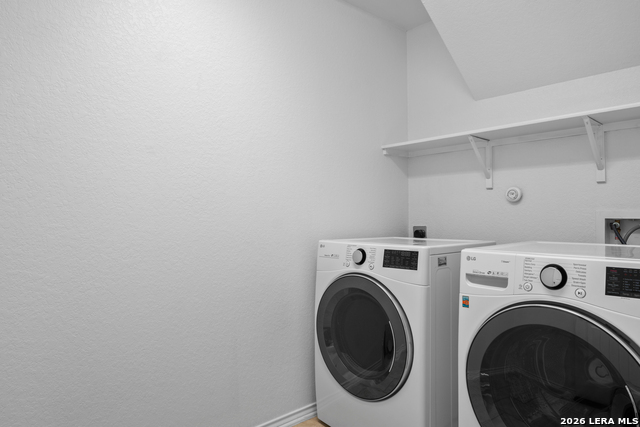 Image 20 of 36 For 252 Elisabeth Run