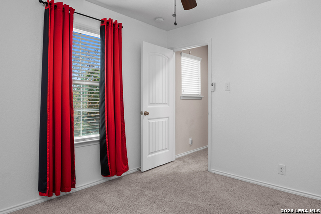 Image 27 of 36 For 252 Elisabeth Run