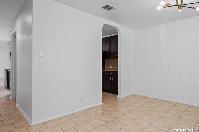 Image 7 of 36 For 252 Elisabeth Run