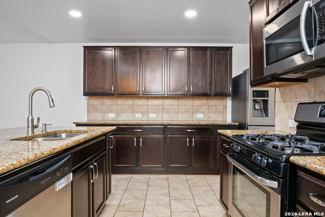 Image 9 of 36 For 252 Elisabeth Run