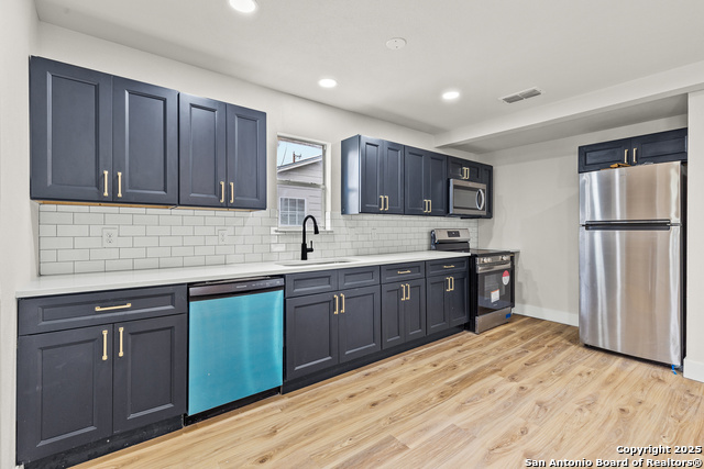 Image 12 of 22 For 2018 Drexel Ave E