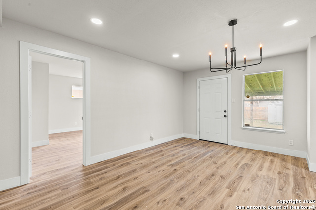 Image 9 of 22 For 2018 Drexel Ave E