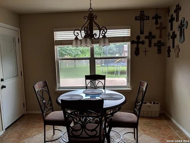 Image 7 of 25 For 10519 Cougar Chase