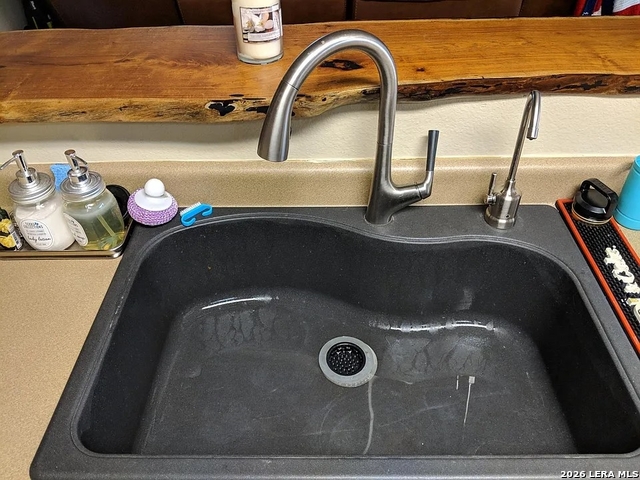 Image 9 of 25 For 10519 Cougar Chase