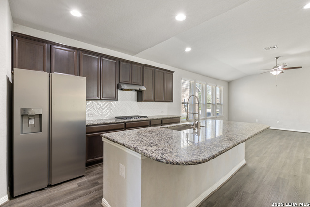 Image 33 of 39 For 13031 Maridell