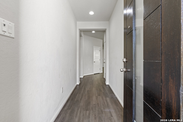 Image 6 of 39 For 13031 Maridell