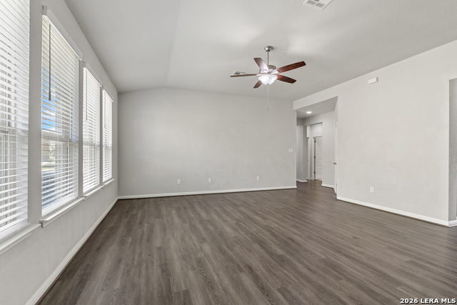 Image 8 of 39 For 13031 Maridell