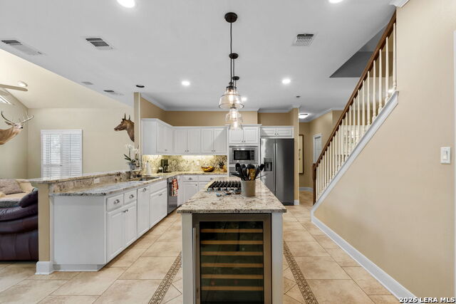 Image 12 of 25 For 106 Sleepy Elm