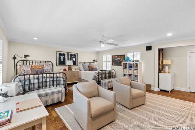 Image 16 of 25 For 106 Sleepy Elm