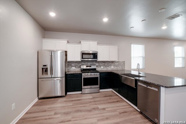 Image 10 of 27 For 13015 Kathleen St