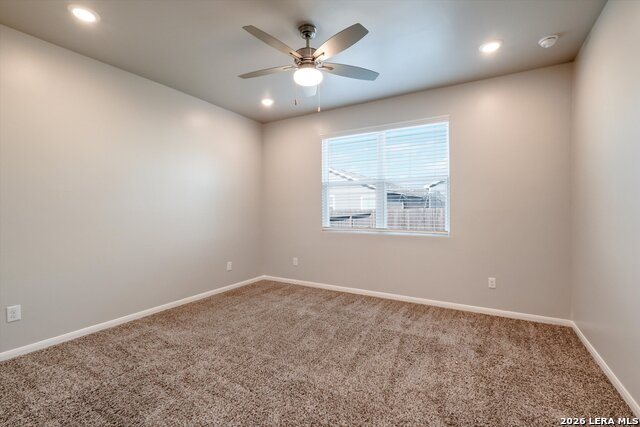 Image 13 of 27 For 13015 Kathleen St