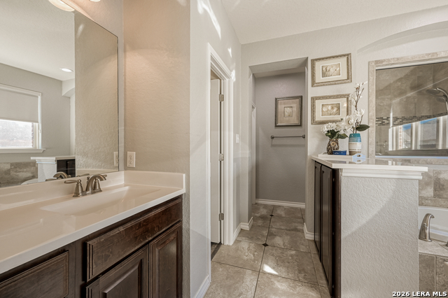 Listing photo id 17 for 7515 Mckinney