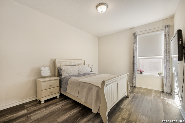 Listing photo id 21 for 7515 Mckinney