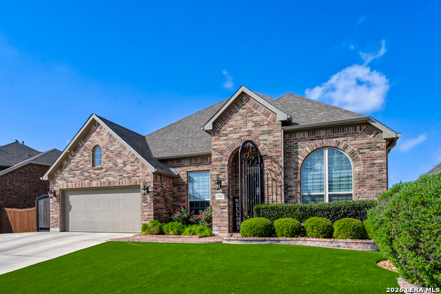 Listing photo id 1 for 7515 Mckinney