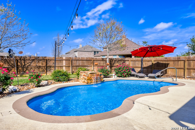 Listing photo id 29 for 7515 Mckinney