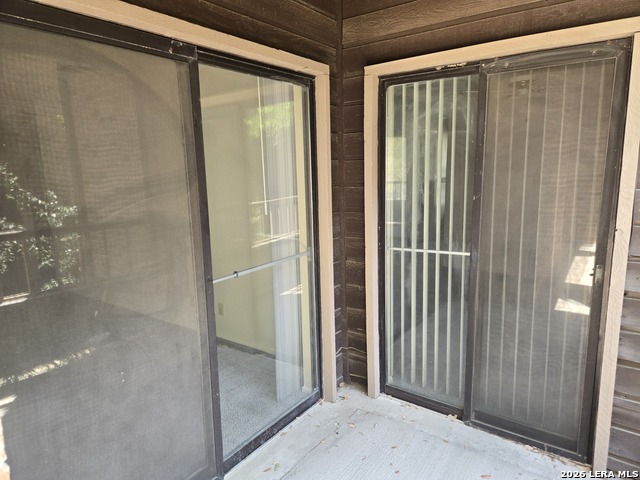 Image 27 of 31 For 4212 Medical Dr  903