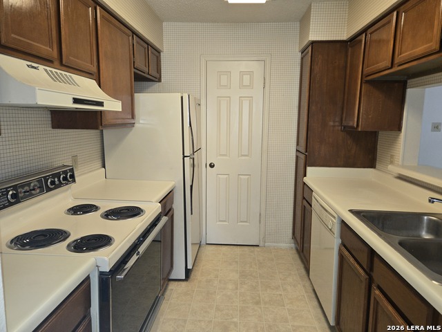 Image 9 of 31 For 4212 Medical Dr  903