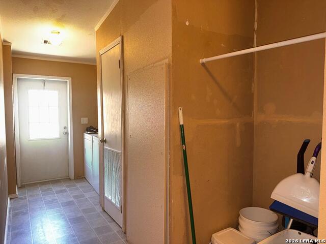 Image 16 of 19 For 435 North Trail