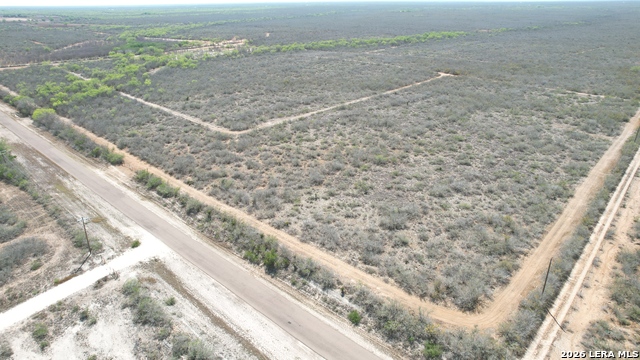 Image 18 of 23 For 00 Cr 103  