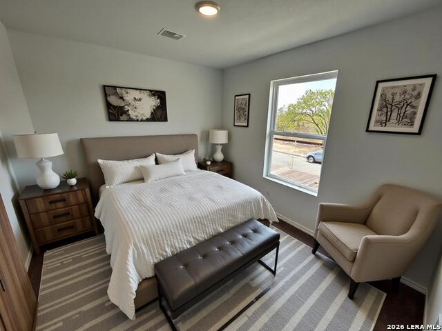 Image 20 of 31 For 11026 Tree Line