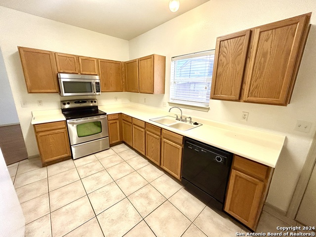 Image 10 of 27 For 4762 Aspen View