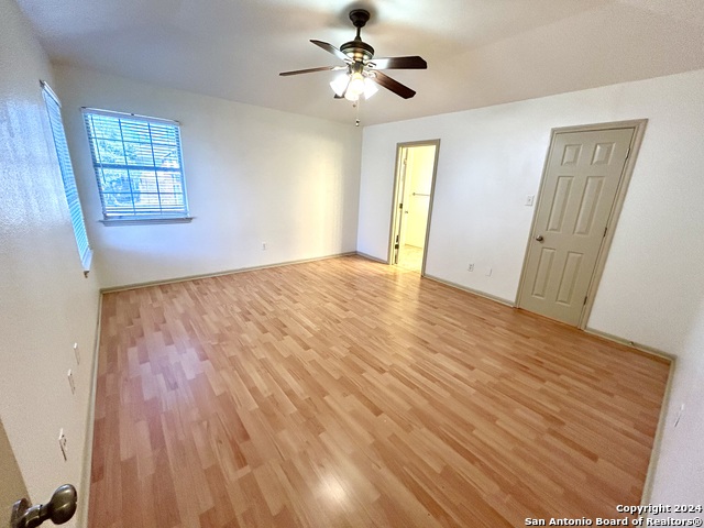 Image 15 of 27 For 4762 Aspen View