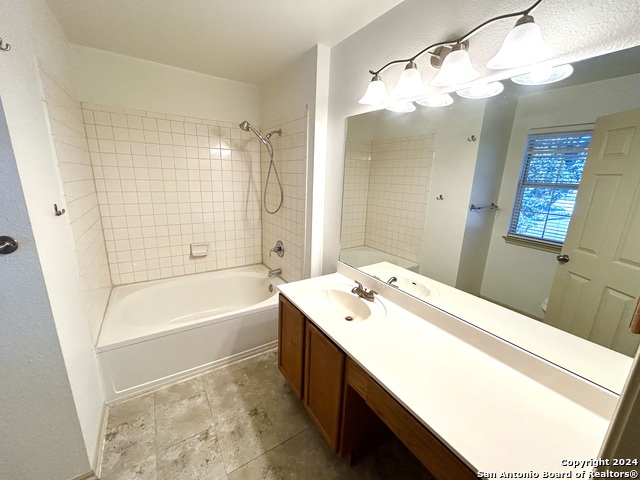 Image 18 of 27 For 4762 Aspen View