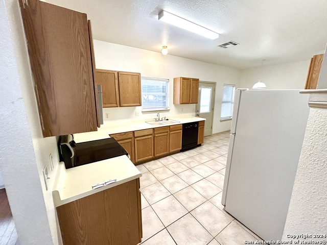 Image 8 of 27 For 4762 Aspen View