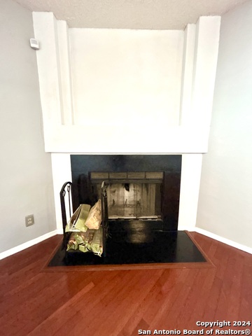 Image 12 of 34 For 8111 Mescal Trail