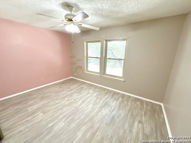 Image 21 of 34 For 8111 Mescal Trail