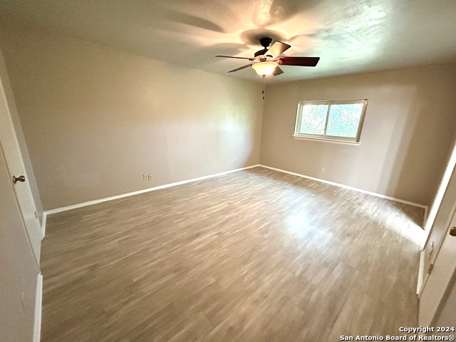 Image 24 of 34 For 8111 Mescal Trail