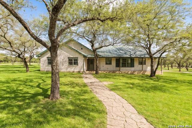 Image 3 of 40 For 434 Turner Ct W