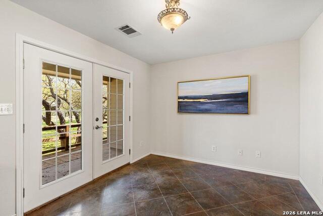 Image 6 of 40 For 434 Turner Ct W