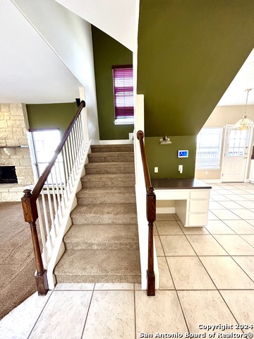 Listing photo id 12 for 215 River Bluff